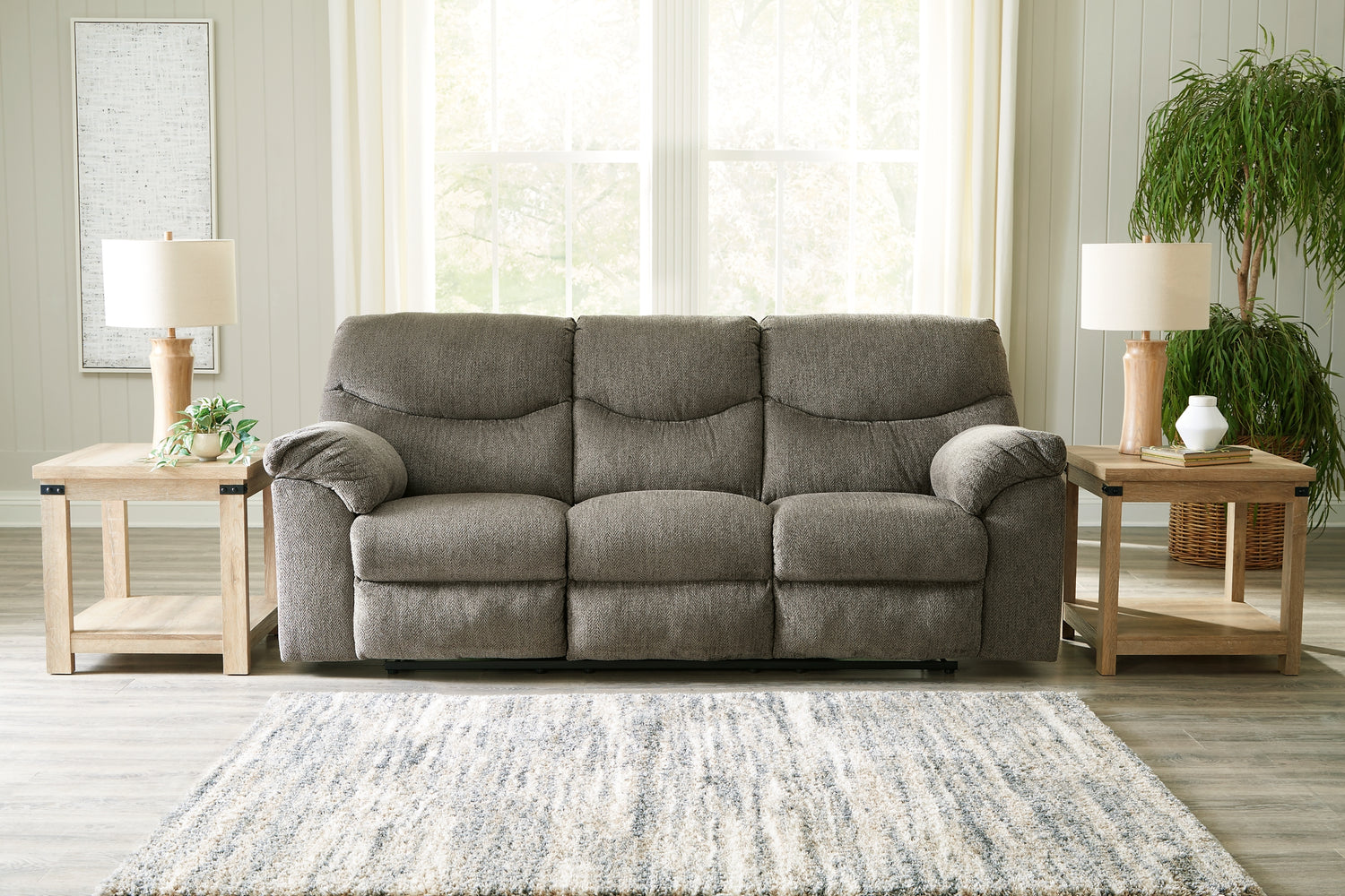 Living Room > Reclining Furniture > Reclining Sofas
