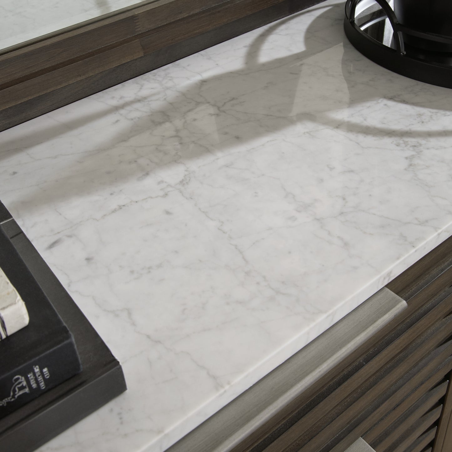 Arkenton California King Panel Bed with Mirrored Dresser and Chest