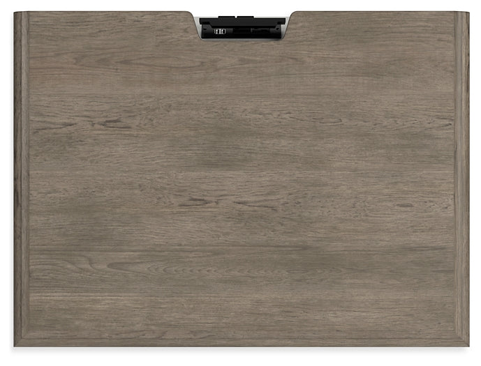 Lexorne King Sleigh Bed with Mirrored Dresser and Nightstand