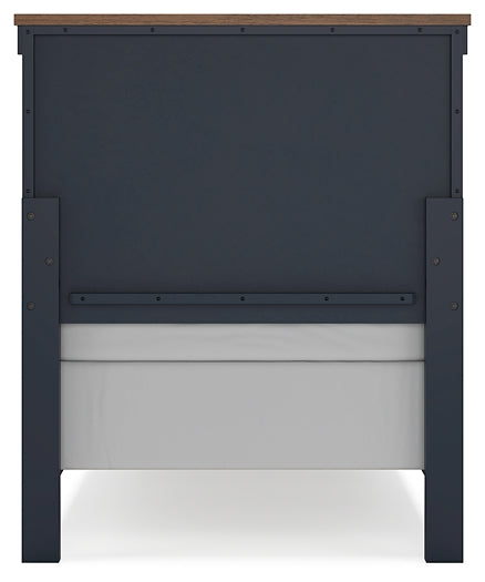 Landocken Twin Panel Headboard with Mirrored Dresser and Chest