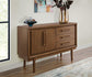 Lyncott Dining Room Server
