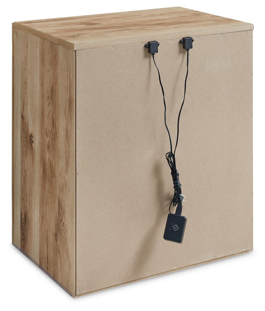 Hyanna King Panel Bed, Dresser, Mirror, Chest and Nightstand
