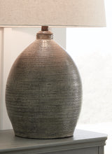 Load image into Gallery viewer, Joyelle Terracotta Table Lamp (1/CN)
