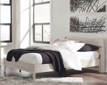 Load image into Gallery viewer, Socalle  Panel Platform Bed
