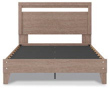 Load image into Gallery viewer, Flannia Queen Panel Platform Bed
