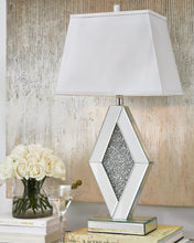Load image into Gallery viewer, Prunella Mirror Table Lamp (1/CN)
