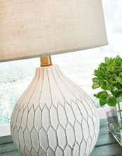 Load image into Gallery viewer, Wardmont Ceramic Table Lamp (1/CN)

